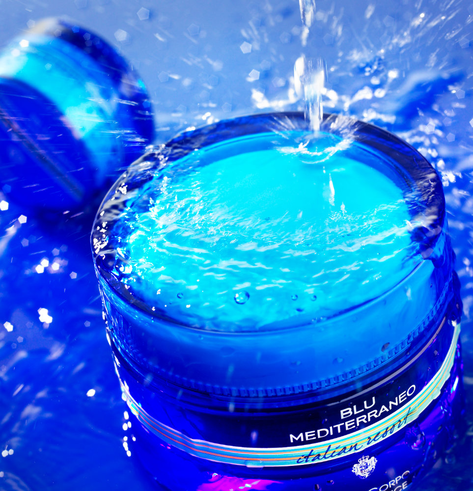 Blu Mediterraneo in water – Photograph by George Ong